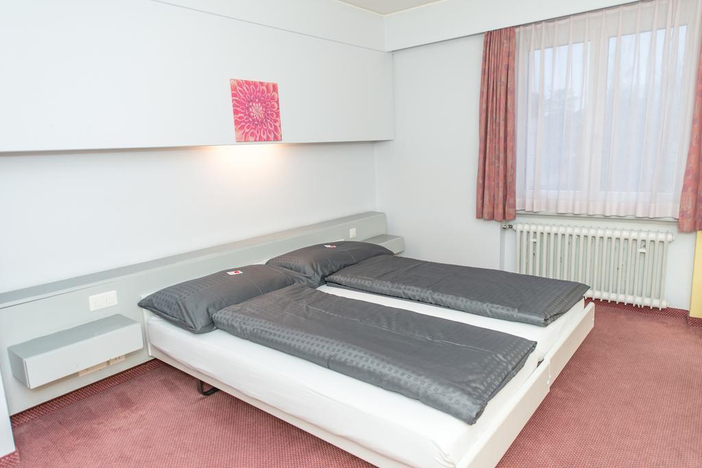 Hotel Rotes Haus Brugg  Exterior photo